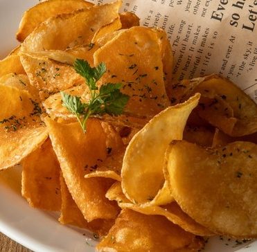 種類豊富なお酒と楽しむおすすめおつまみ！スタッフいちおしのご紹介 | ダーツワン水道橋駅前店