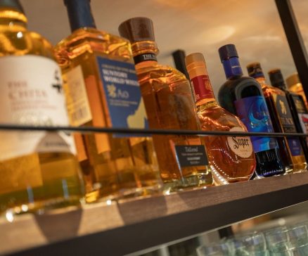 うっかり終電を逃してしまったときにもどうぞ！明け方まで営業中です | ダーツワン水道橋駅前店